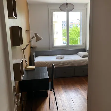 Chambre Meublee Cafe Boulevard Joseph Vallier Privatunterkunft Grenoble