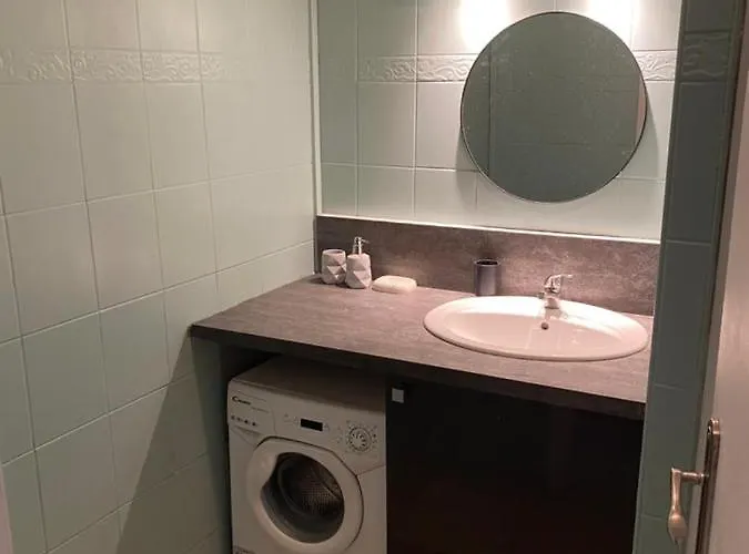 בית אירוח Chambre Meublee Cafe Boulevard Joseph Vallier